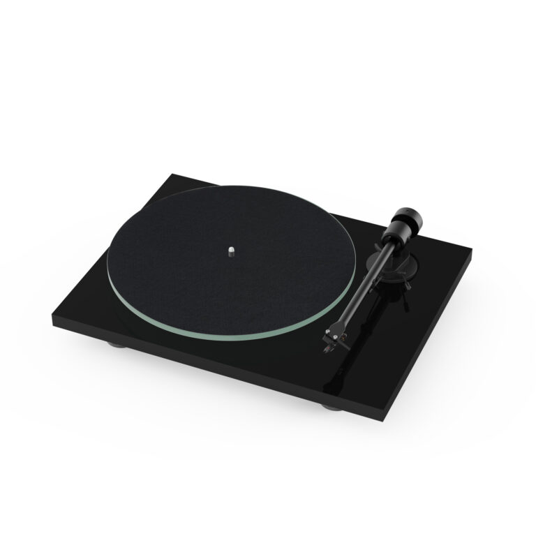 T1-EVO-HG-black-feltmat-front-cutout_1600